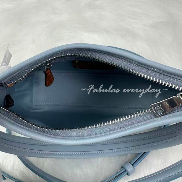 Coach Laurel Small Shoulder Bag In Sketch Signature Canvas In Ice Blue CBI05 NWT - Picture 7 of 9